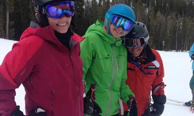 Not enough women ski. Here’s what you can do about it.